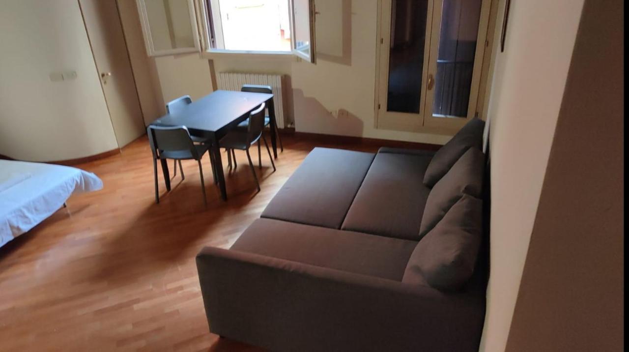 בולוניה De' Pepoli Apartments מראה חיצוני תמונה