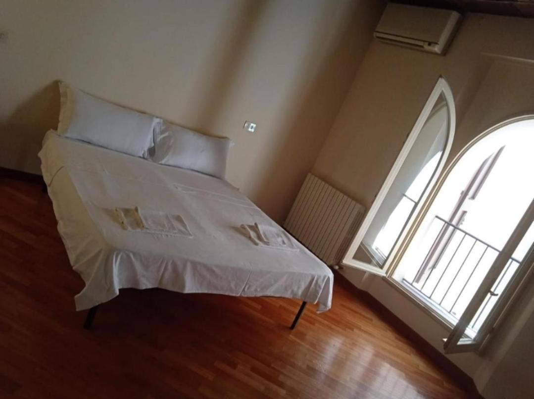 בולוניה De' Pepoli Apartments מראה חיצוני תמונה